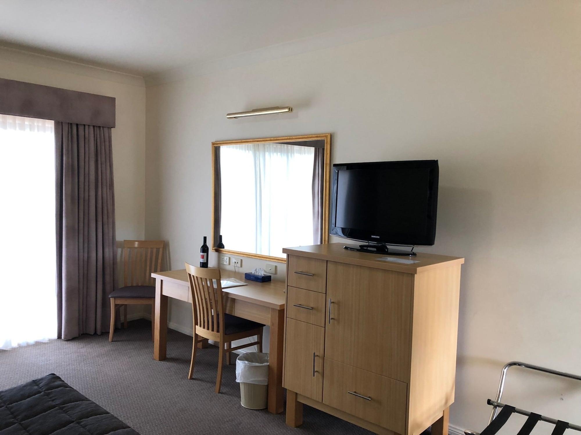 Turners Vineyard Motel Ориндж Екстериор снимка