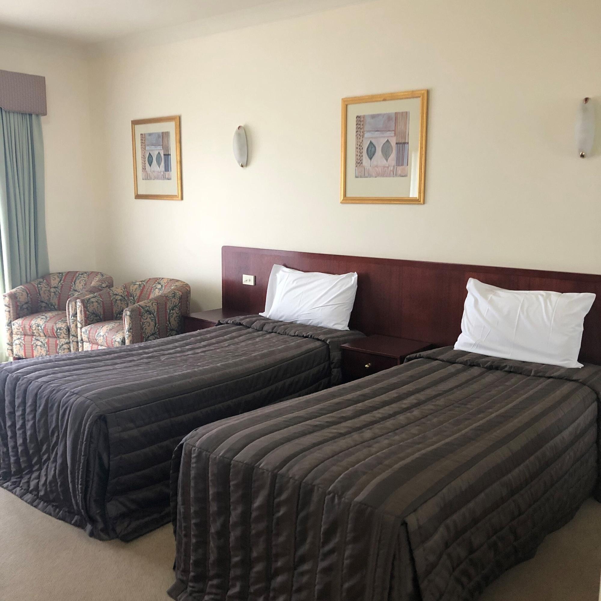 Turners Vineyard Motel Ориндж Екстериор снимка