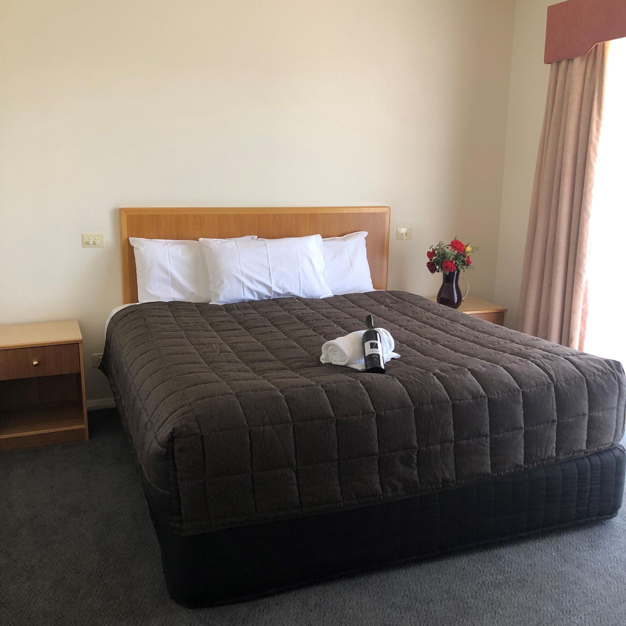 Turners Vineyard Motel Ориндж Екстериор снимка