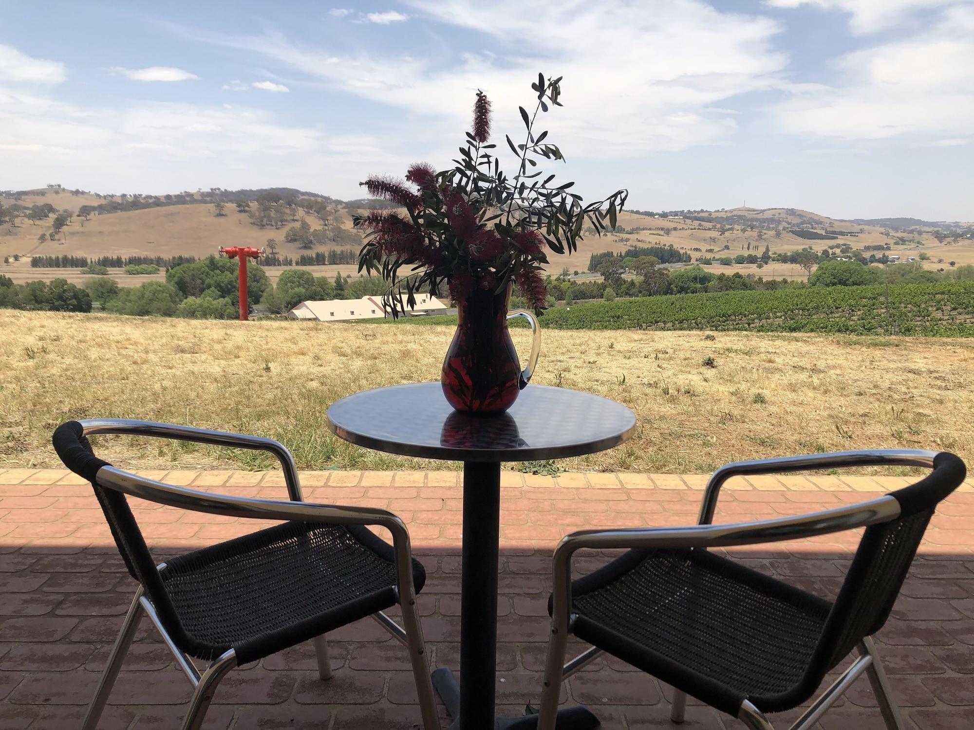 Turners Vineyard Motel Ориндж Екстериор снимка