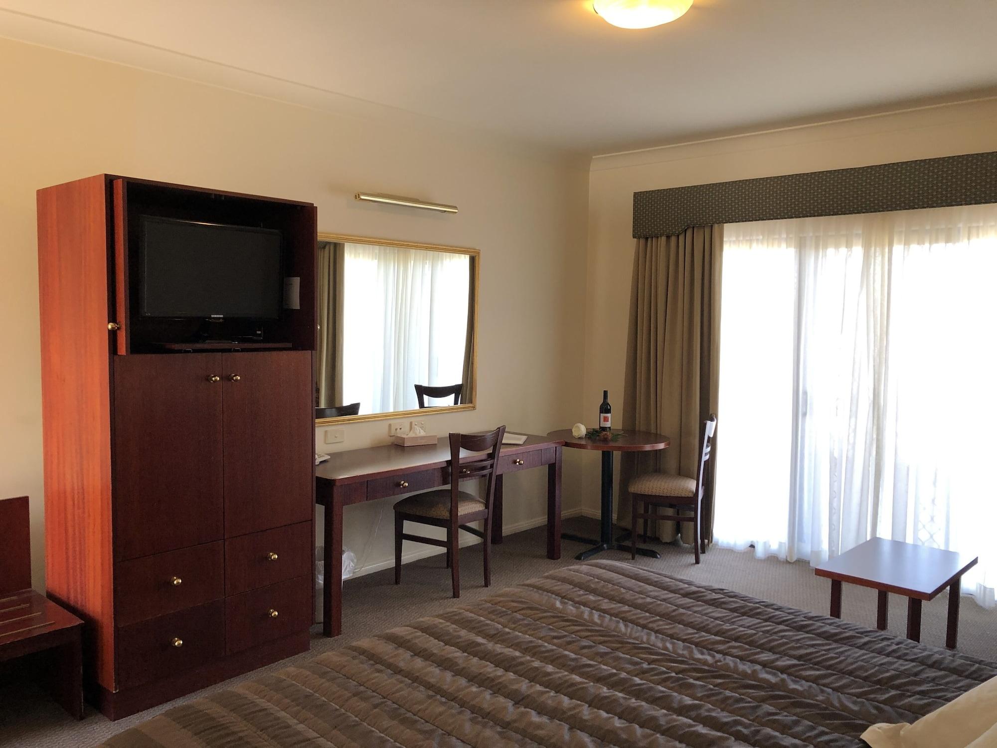 Turners Vineyard Motel Ориндж Екстериор снимка