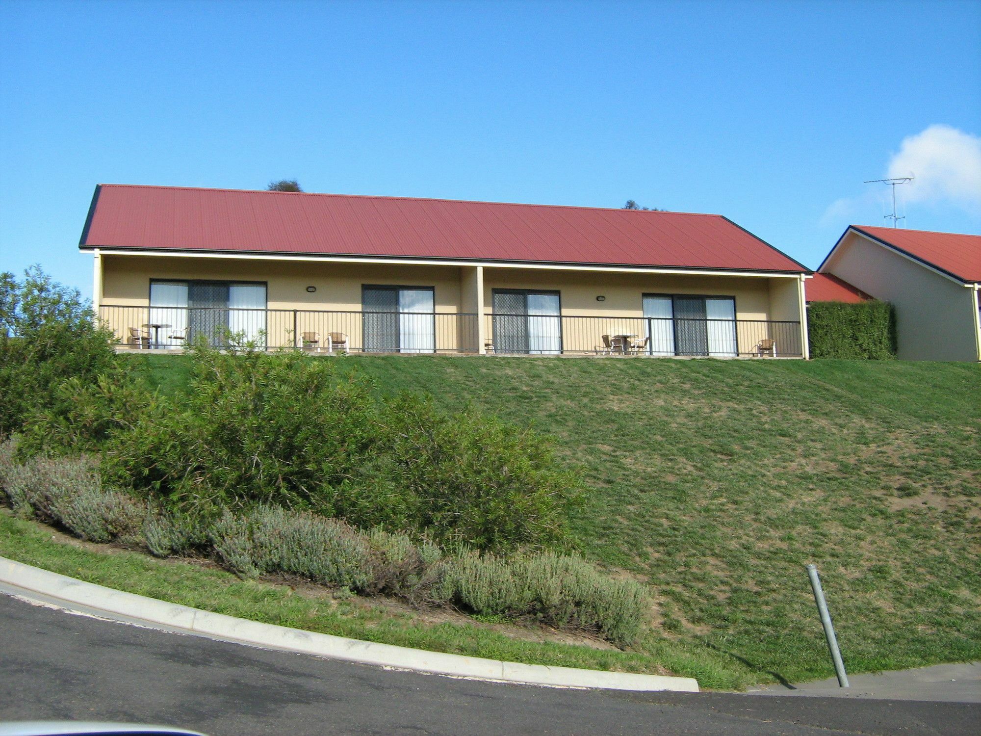 Turners Vineyard Motel Ориндж Екстериор снимка