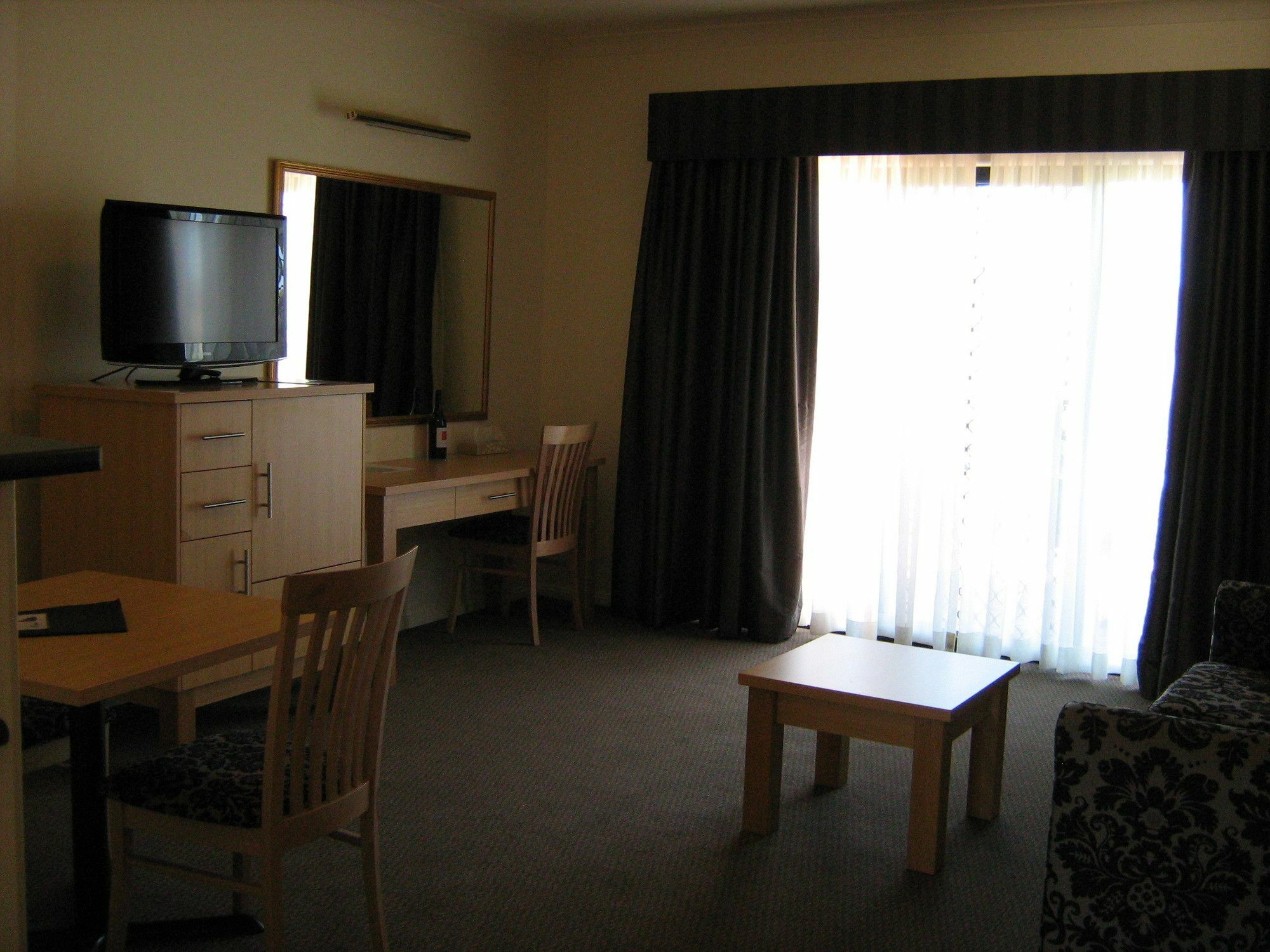 Turners Vineyard Motel Ориндж Екстериор снимка